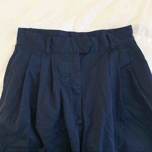 Vintage 80s Stephanie by Suzelle High Waisted Pleated Shorts in Navy Blue
